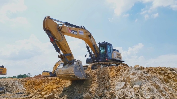 9b25f910a141469e84fa495edfb3792c