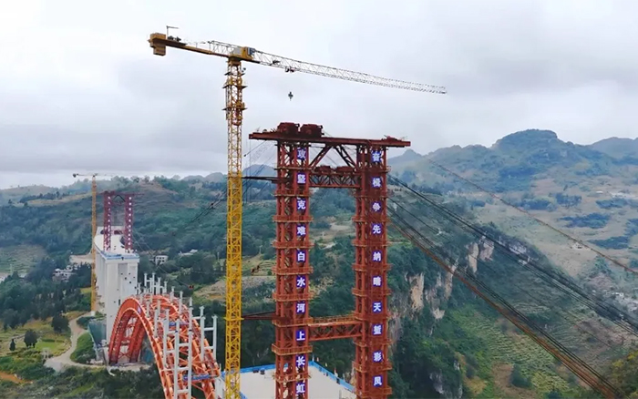 双塔连山涧 | NG电子游戏塔机奋战白水河特大桥