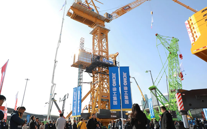 bauma CHINA 2024丨NG电子游戏塔式起重机、智能施工升降机火热亮相
