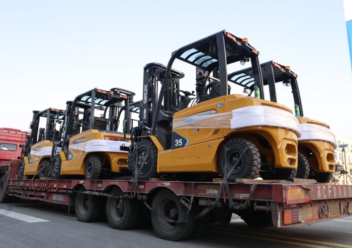 8328429ed7e24da8aa56808e9eadaf49