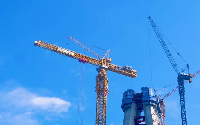 2ad84c8f7b004a39b7c6e7f93a9151c2