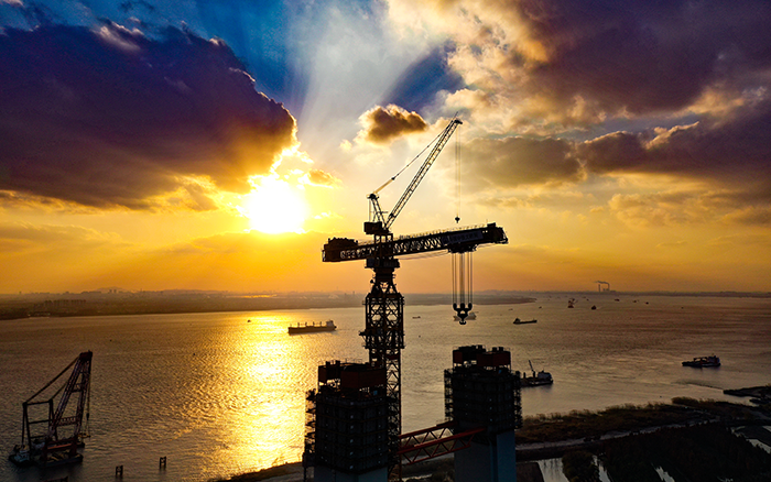 筑梦云端 NG电子游戏超大塔助力“超等工程”建设“满弦”推进