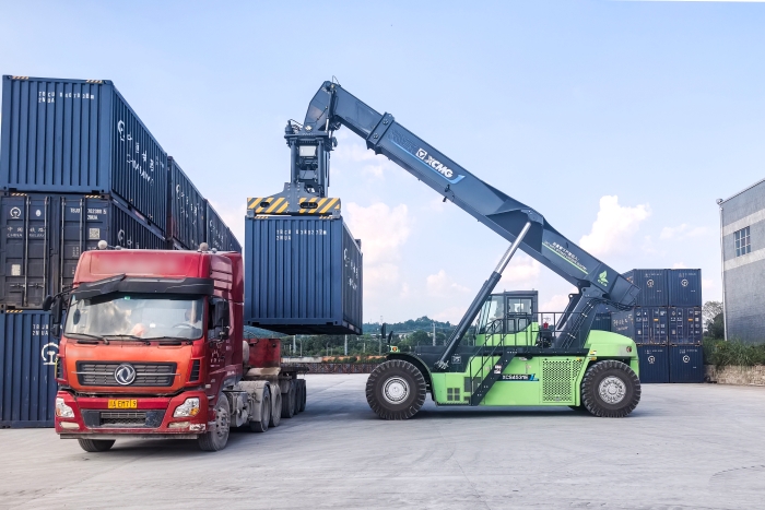 绿色赋能！大宗物资转运的“效能标杆”