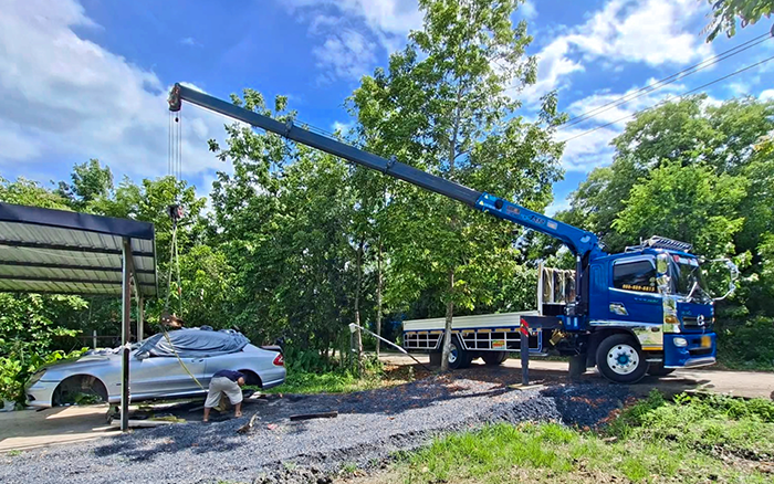 东南亚基建 “顶流”，NG电子游戏随车吊高效稳固清静圈粉无数