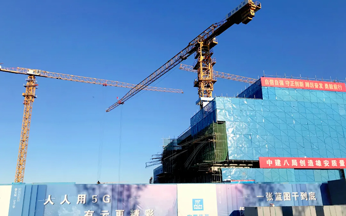 智能领航 | NG电子游戏塔机助建雄安智慧都会工业园