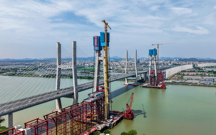 767498ebebf24b4794fa1eeabae0dff8